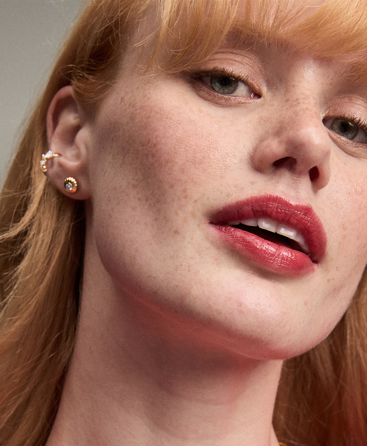 Groovy Diamond Flower Stud Earrings - Lab Grown