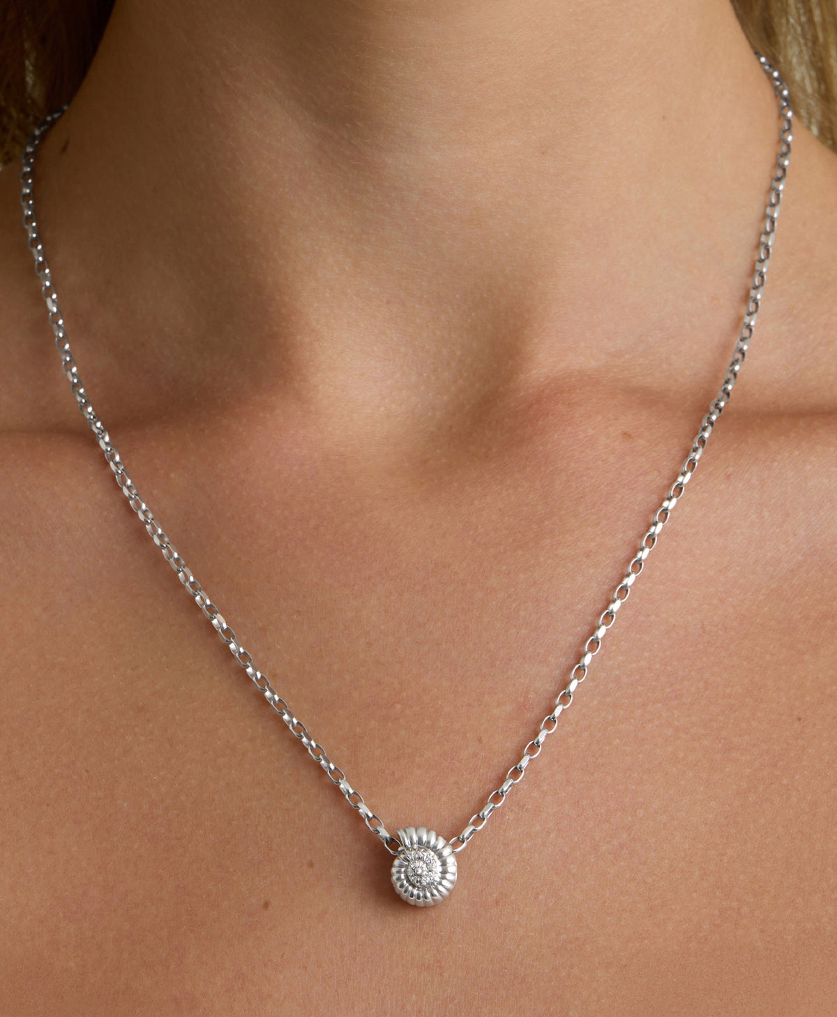 Groovy Diamond Seashell Big Bead