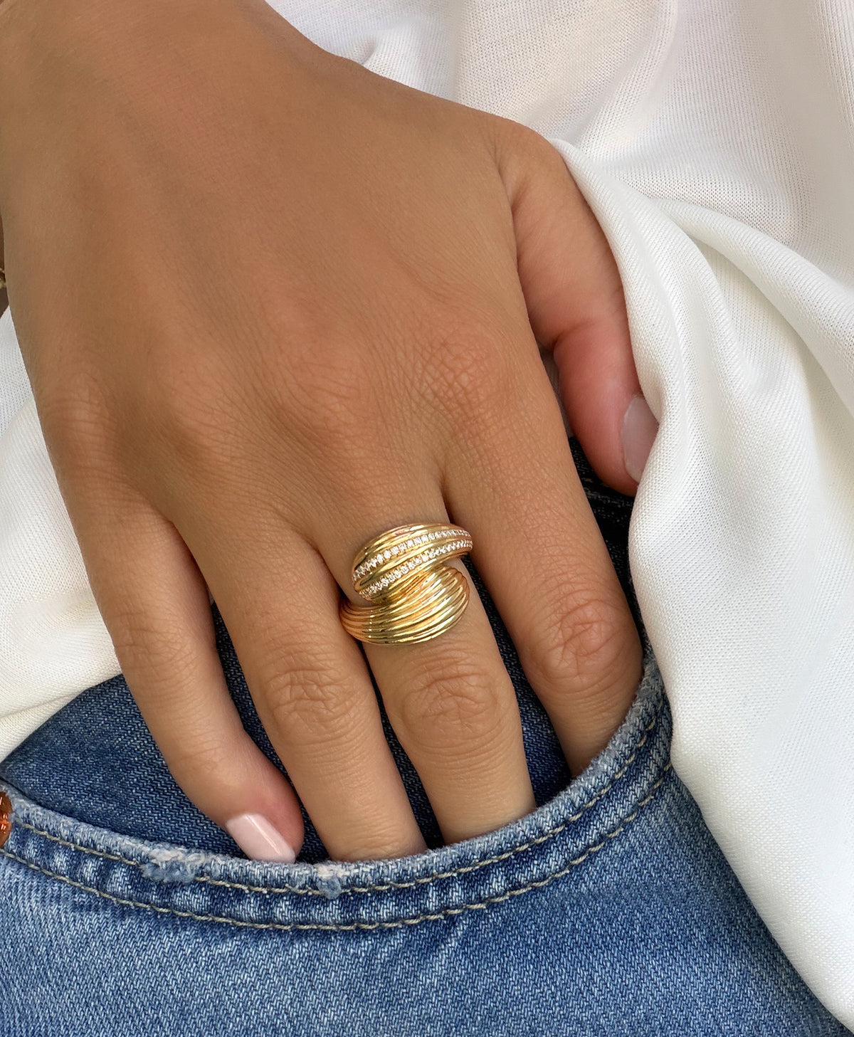 One of a Kind Groovy Pavé Organic Ring, Size 6