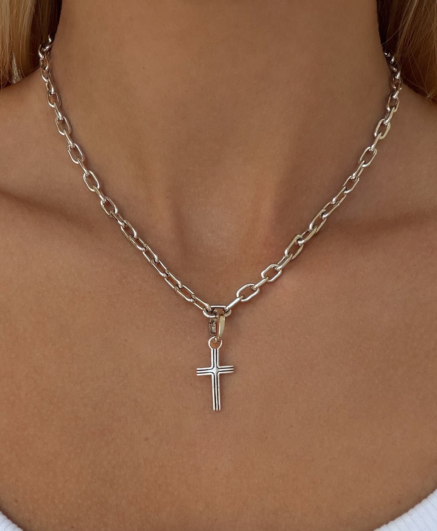 One of a Kind Mens Groovy Center Detail Cross Hinged Charm