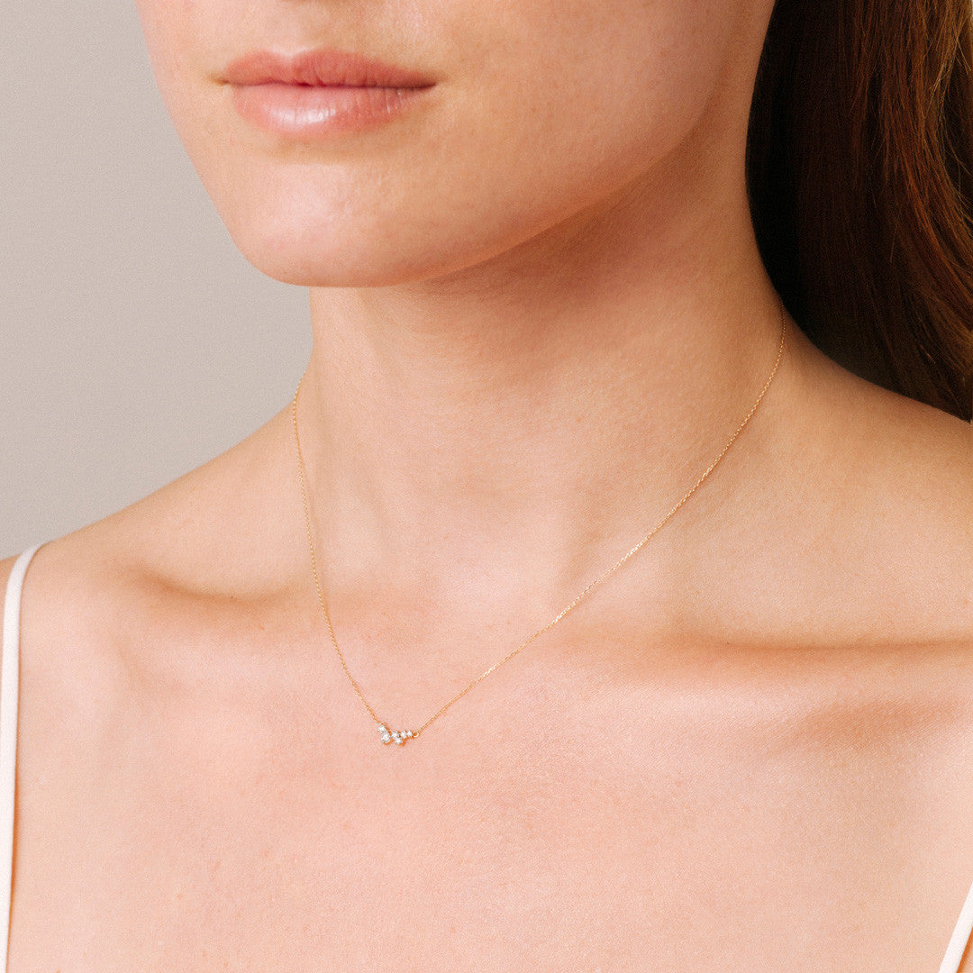 Scattered Diamond Necklace