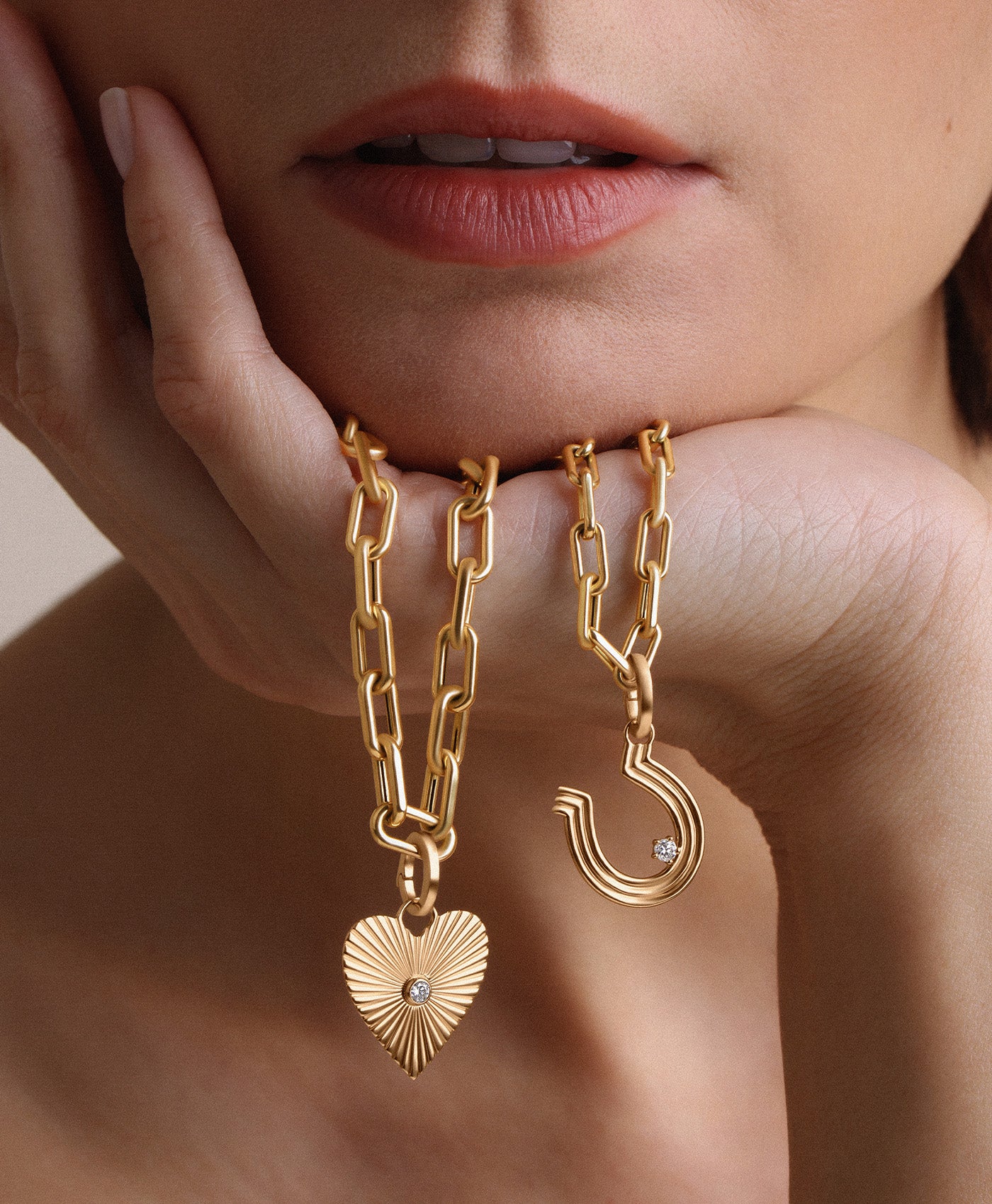 Groovy Diamond Heart Rays Lariat Necklace