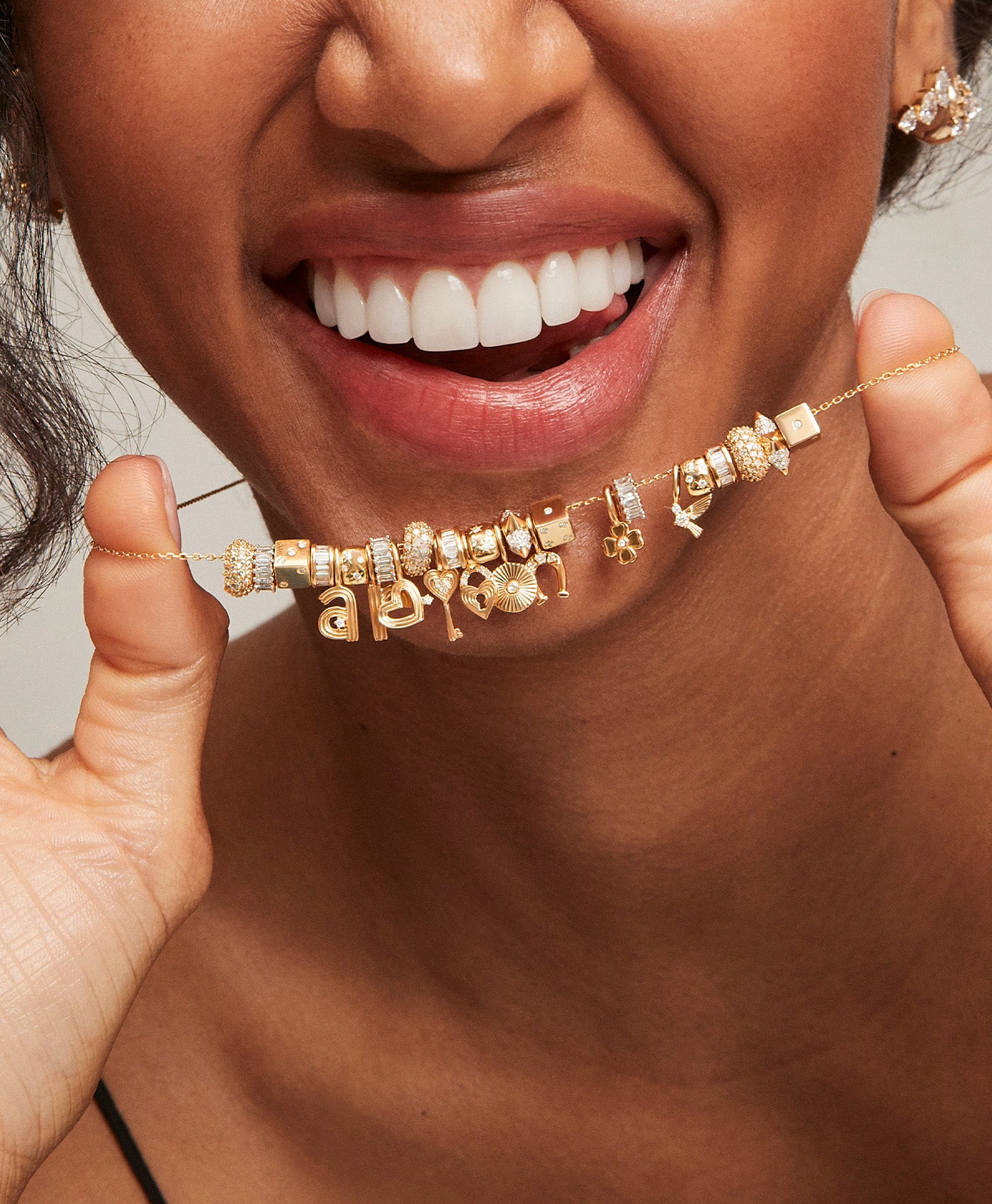 Prong-Set Baguette Mini Bead