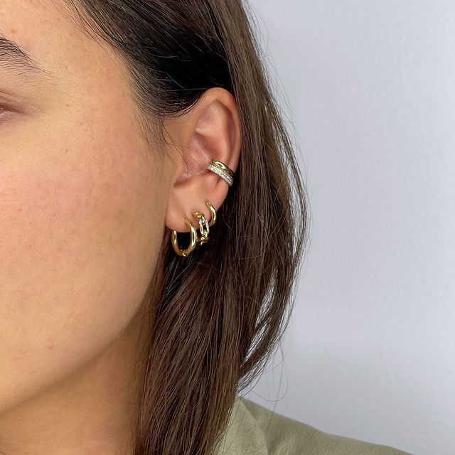 Gold hoop sale huggie earrings